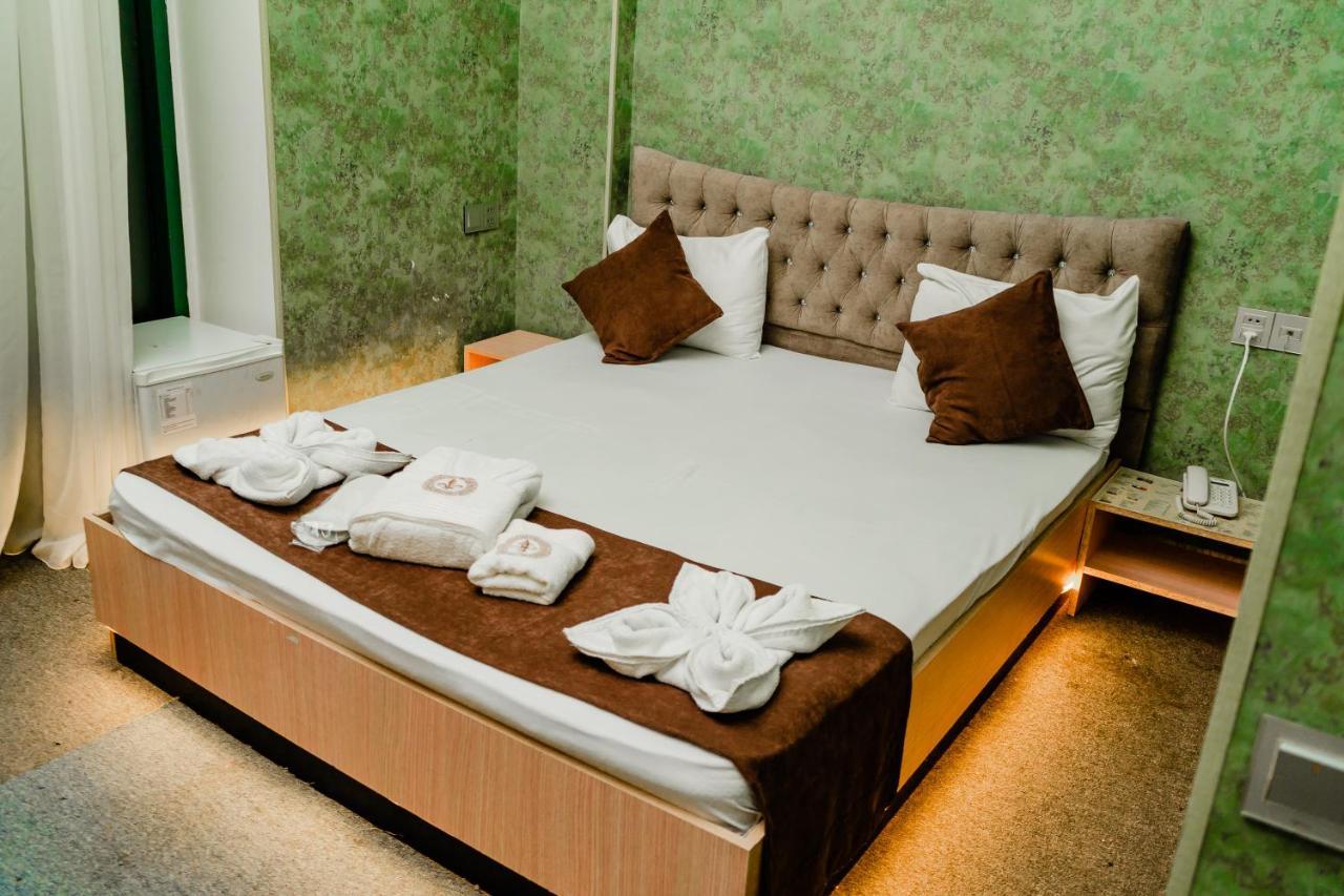 באקו Best Center Hotel מראה חיצוני תמונה